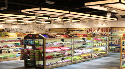 休閑零食店設(shè)計裝修