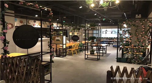 寶龍煙花三月初相遇餐飲店設計裝修