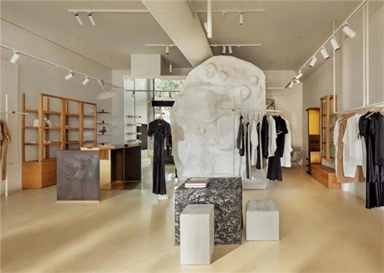 服裝店裝修吊頂材料選擇？